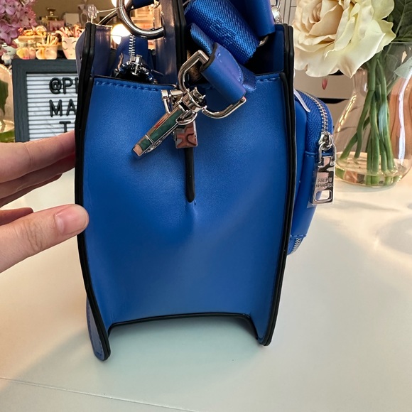 NEW Steve Madden Blue Bevelyn Crossbody Bag 💙 - Picture 6 of 11